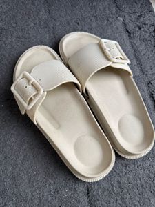 Trendy/ Stylish Monsoon sandals Light Gray - UK6