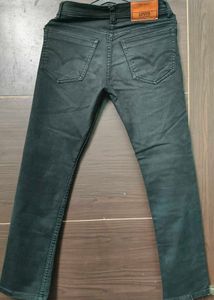 Levi’s Black Jeans