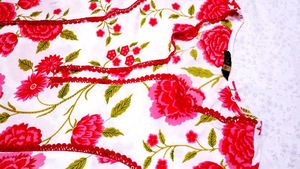 Floral Print Kurta Set With Saree