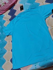 Blue Graphic Tee shirt