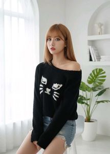 Cute Cat Wool Top