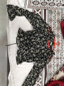 Floral Print Long Sleeve Top