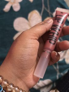Lip Whip