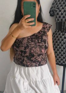 Floral One-Shoulder Top