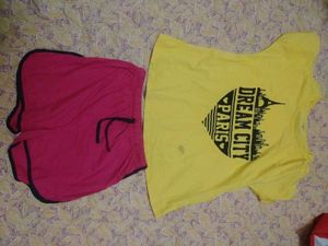 Sleeveless T Shirt And Shorts