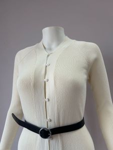 ZARA RIBBED V NECK CUFFED SLEEVES