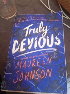 Truly Devious By Maureen Johnson