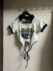 Graphic Print Crop Top