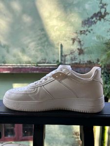 Nike Air Force Sneakers