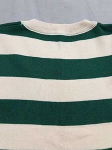 Korean Style Striped Crop Top