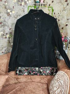 Women Black Overcoat With Embroidery