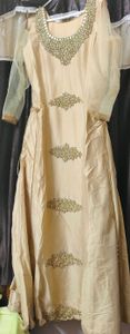 GRAB SOON..Golden long gown 5 year old