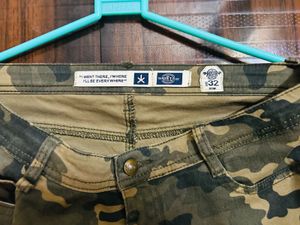 Roadster Ripped Jeans