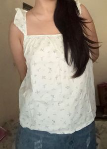 Cute floral top