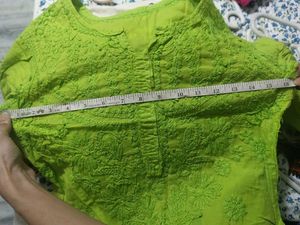 cotton Chikankari Kurti