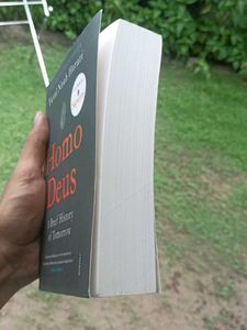 Homo Deus by Yuval Noah Harari