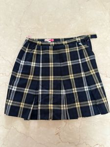 mini checkered skirt