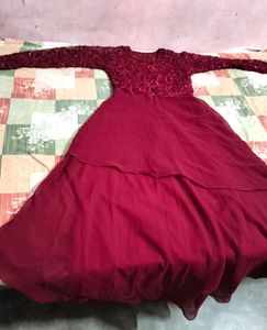 Elegant Burgundy Lace Dress