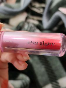 Over Glowy Lip Gloss