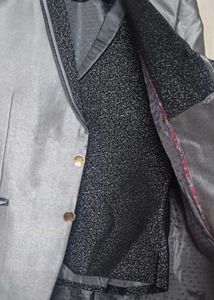 Stylish Grey Suit &amp; Vest Set