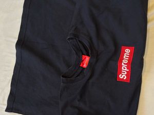 Supreme Tshirt