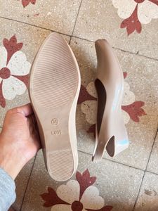 Beige Formal Bellies
