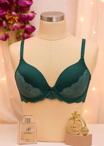 🇳🇿💫🎀Green Lace Detail Push-Up Bra