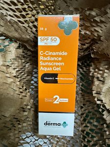 C-Cinamide Radiance Sunscreen Aqua Gel