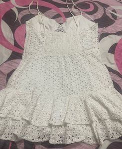 Zara Cute Peplum White Top