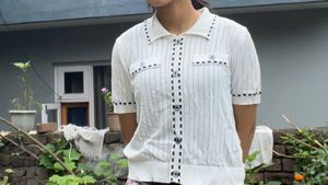 Elegant Knit Top