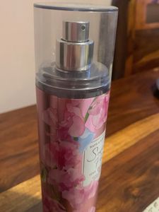 sweet pea by bath and body works