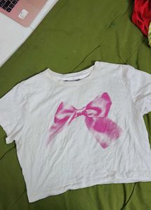Cute Bow Graphic Tee