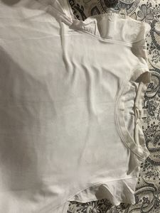 FOREVER 21White Ruffle Sleeve Top