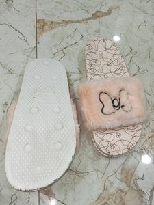 Fur Flipflop With Bow Embroidery