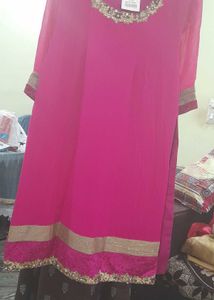 Elegant Pink Embroidered Kurta Set