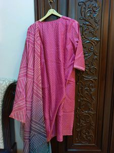 Pink Leheriya Kurta