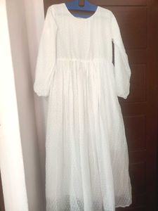 Elegant White Maxi Dress (Free Gift Included)