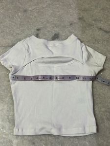 Cut-Out Crop Top_ souled store
