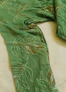Leaf Green Top