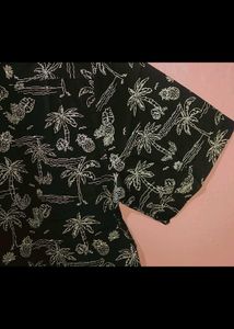 JOHN PLAYERS Tropical Print Short Sleeve Shirt