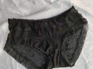 Black Lace Panties