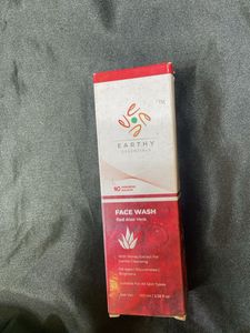 Earthy Essentials Red Aloe Vera Face Wash