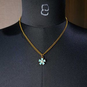 Flower Pendant Necklace