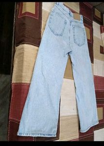 Ripped Wide-Leg Jeans