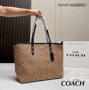 COACH BIG SIZE SIGNATURE TOTE BAG @SALE