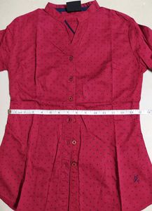 Crimsoune Women Shirt ❤️
