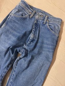Straight Jean