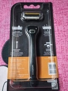 Lets Save Pro4 Smooth Shaving Razor