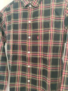Price Drop ⬇️Levi&#39;shirt Unused