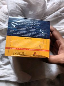Aqualogica Glow+hydra Gel Moisturizer
